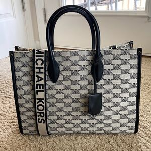 MICHAEL KORS MIRELLA SATCHEL